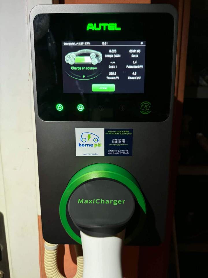 Gamme borne de recharge La Réunion