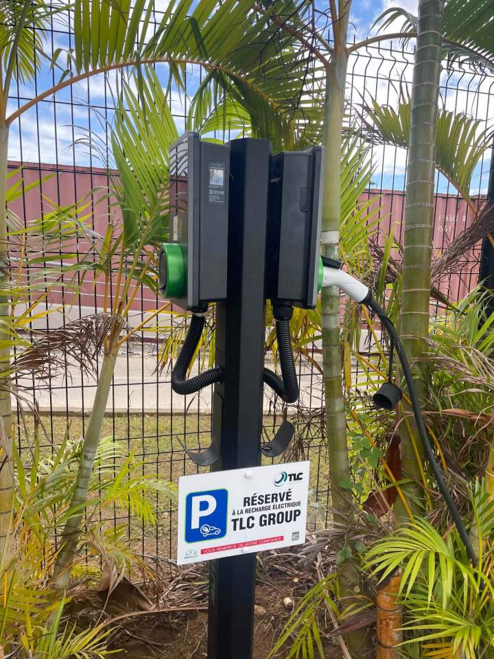 Pose de bornes de recharge La Réunion